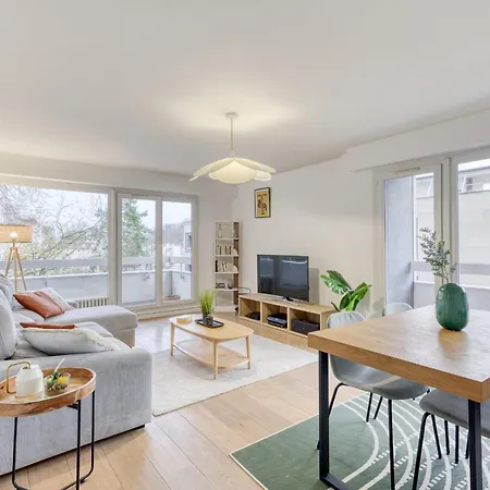 Grand Spacieux - Proche Paris Apartment Sevres
