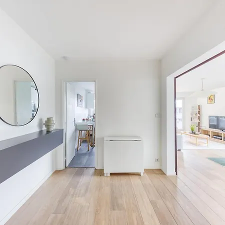 Grand Spacieux - Proche Paris Apartment *