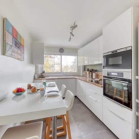 Grand Spacieux - Proche Paris Apartment Sevres