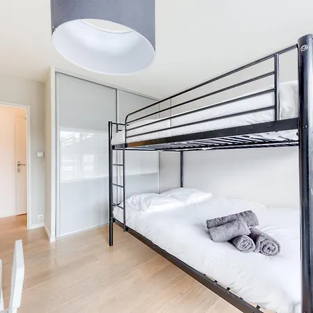 Grand Spacieux - Proche Paris * Sevres