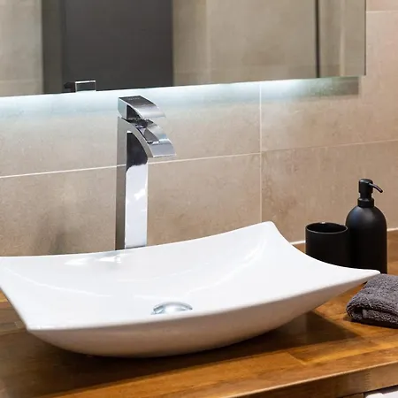 Grand Spacieux - Proche Paris Sevres